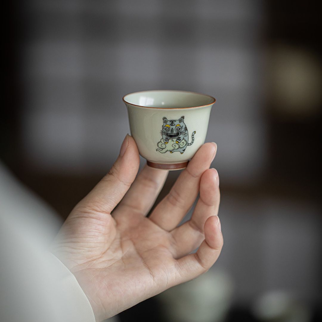 Creative Grey Glaze Ceramic Cute Lucky Tiger 150ml Gaiwan