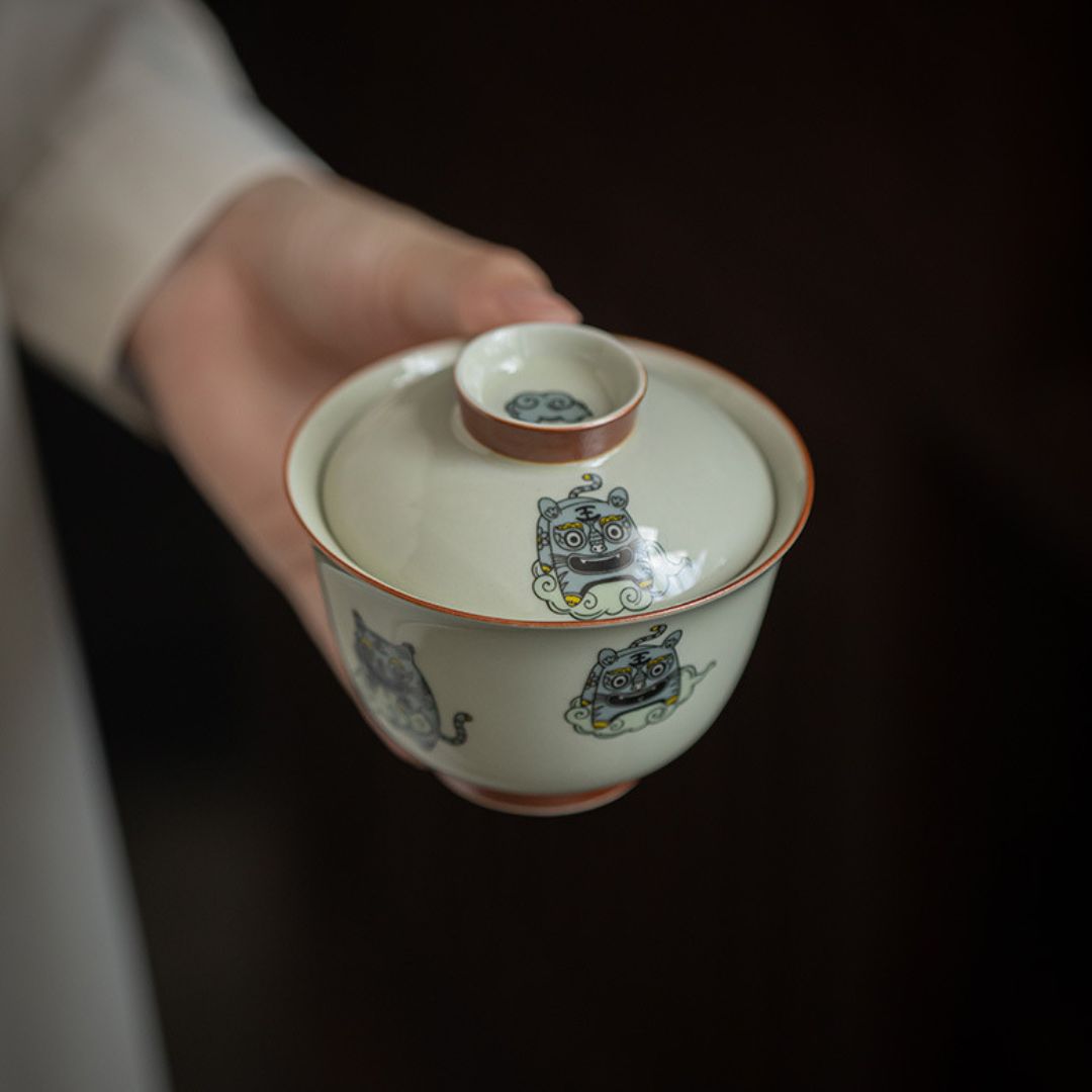 Creative Grey Glaze Ceramic Cute Lucky Tiger 150ml Gaiwan