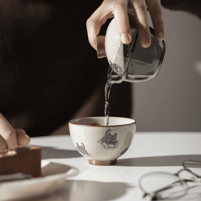 Vintage Creative Lucky Tiger Ceramics 125ml Travel Tea Set